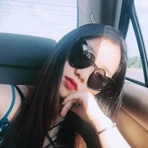 Meet your Posher, Phương tiên